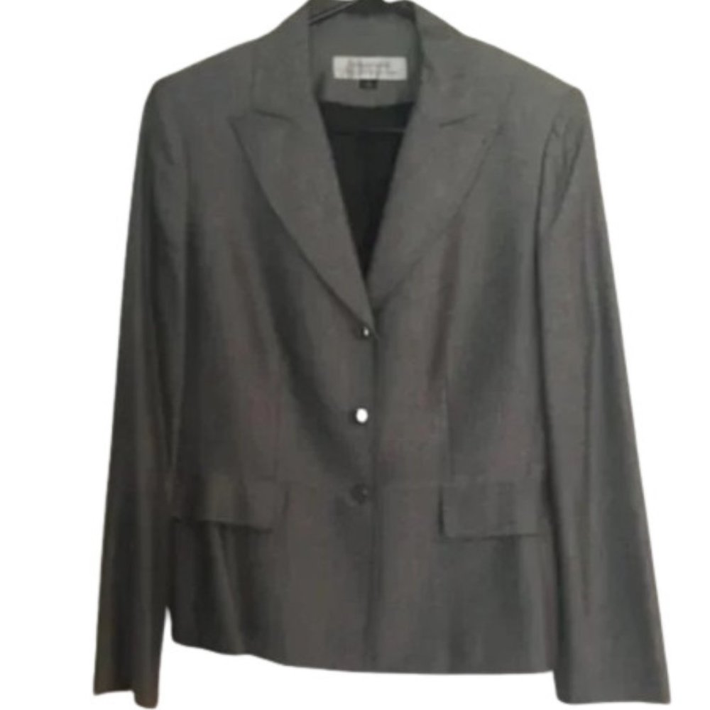 Tahari ~ Arthur S. Levine 2 Piece Women's Suite - Silver Gray - Size 8 - EUC